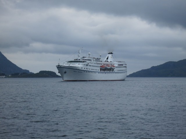 Hurtigruten_2015-06-25_17-04